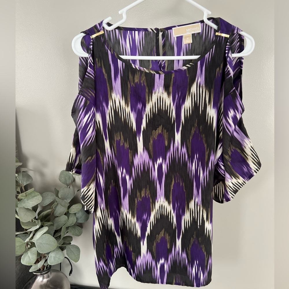 Michael Michael Kohrs Cold Shoulder Top